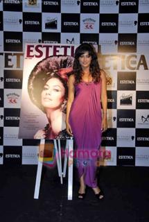 Chitrangada Singh feet photo thumbnail