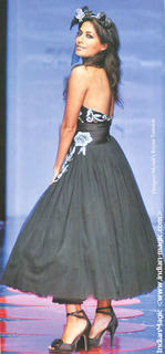 Chitrangada Singh feet photo thumbnail