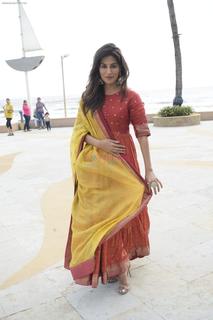 Chitrangada Singh feet photo thumbnail