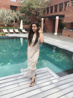 Chitranshi Dhyani feet photo 9