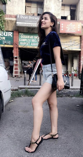 Chitranshi Dhyani feet photo 8