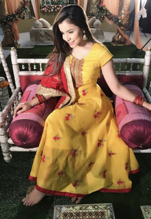 Chitranshi Dhyani feet photo 1