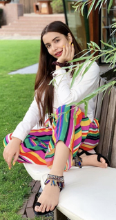 Chitranshi Dhyani feet photo 2