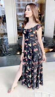 Chitranshi Dhyani feet photo 8
