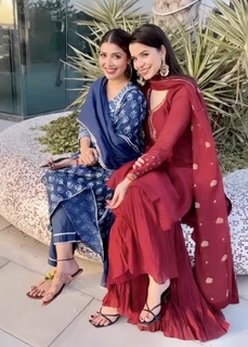 Chitranshi Dhyani feet photo 3