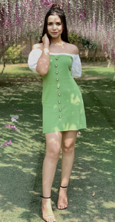 Chitranshi Dhyani feet photo 13