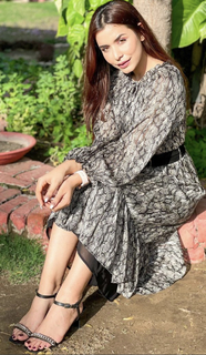 Chitranshi Dhyani feet photo 9