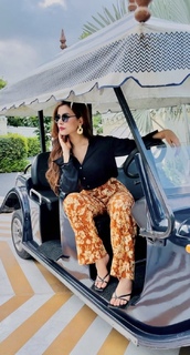 Chitranshi Dhyani feet photo 18