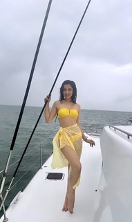 Chitranshi Dhyani feet photo 20
