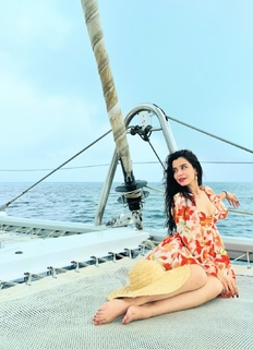Chitranshi Dhyani feet photo 14