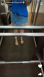 Chitranshi Dhyani feet photo 5
