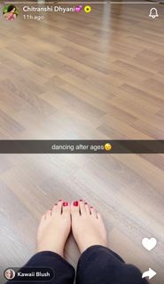 Chitranshi Dhyani feet photo 3