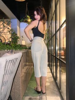Chitranshi Dhyani feet photo 18