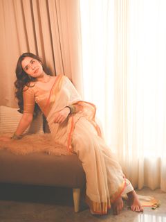 Chitranshi Dhyani feet photo 3