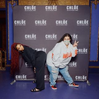 Chloe Bailey feet photo thumbnail