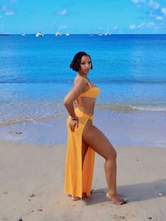 Chloe Bailey feet photo 10