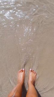 Chloe Bailey feet photo 1