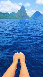Chloe Bailey feet photo 17