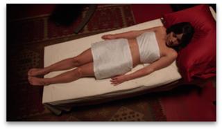 Chloe Bennet feet photo thumbnail
