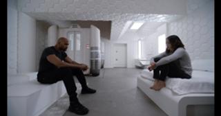 Chloe Bennet feet photo thumbnail