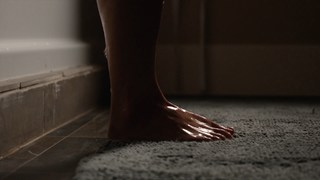 Chloe Bennet feet photo thumbnail