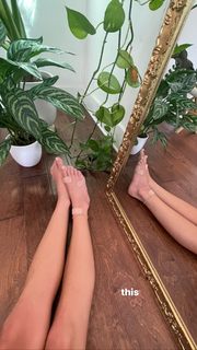 Chloe Bennet feet photo thumbnail
