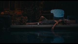 Chloe Bennet feet photo thumbnail