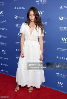 Chloe Bennet feet photo 2