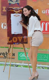 Chloe Bridges feet photo 12