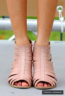 Chloe Bridges feet photo 5
