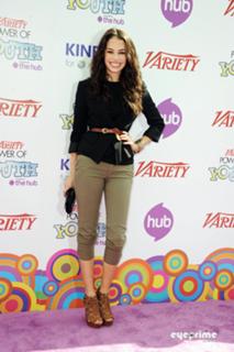 Chloe Bridges feet photo 12