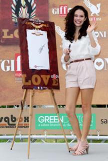 Chloe Bridges feet photo 3