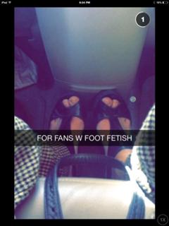 Chloe Chaidez feet photo 6