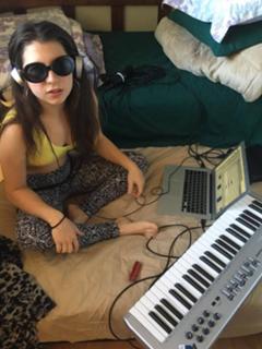 Chloe Chaidez feet photo 3