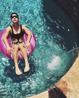 Chloe Chaidez feet photo 15