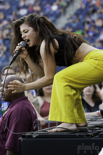 Chloe Chaidez feet photo 8