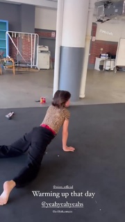 Chloe Chaidez feet photo 17