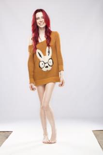 Chloe Dykstra feet photo 8