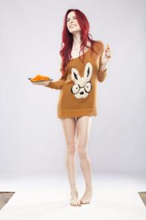 Chloe Dykstra feet photo 7