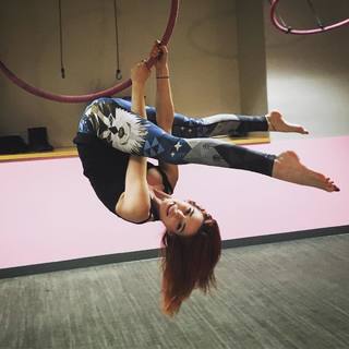 Chloe Dykstra feet photo 10