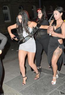 Chloe Ferry feet photo thumbnail