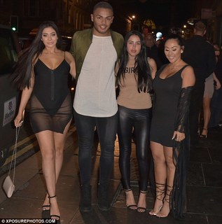 Chloe Ferry feet photo thumbnail