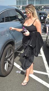 Chloe Ferry feet photo thumbnail
