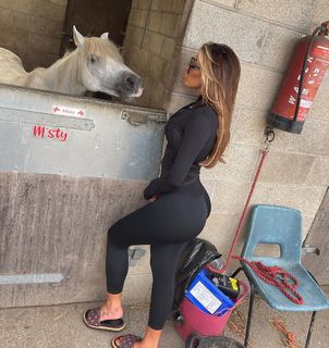 Chloe Ferry feet photo thumbnail
