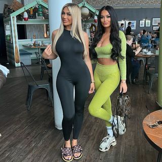 Chloe Ferry feet photo thumbnail