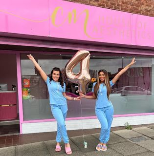 Chloe Ferry feet photo thumbnail