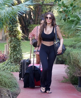 Chloe Ferry feet photo thumbnail