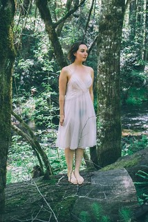 Chloe Fineman feet photo thumbnail