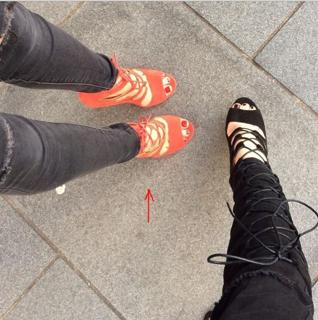Chloe Goodman feet photo 16