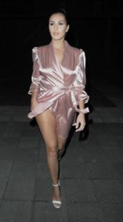 Chloe Goodman feet photo 7
